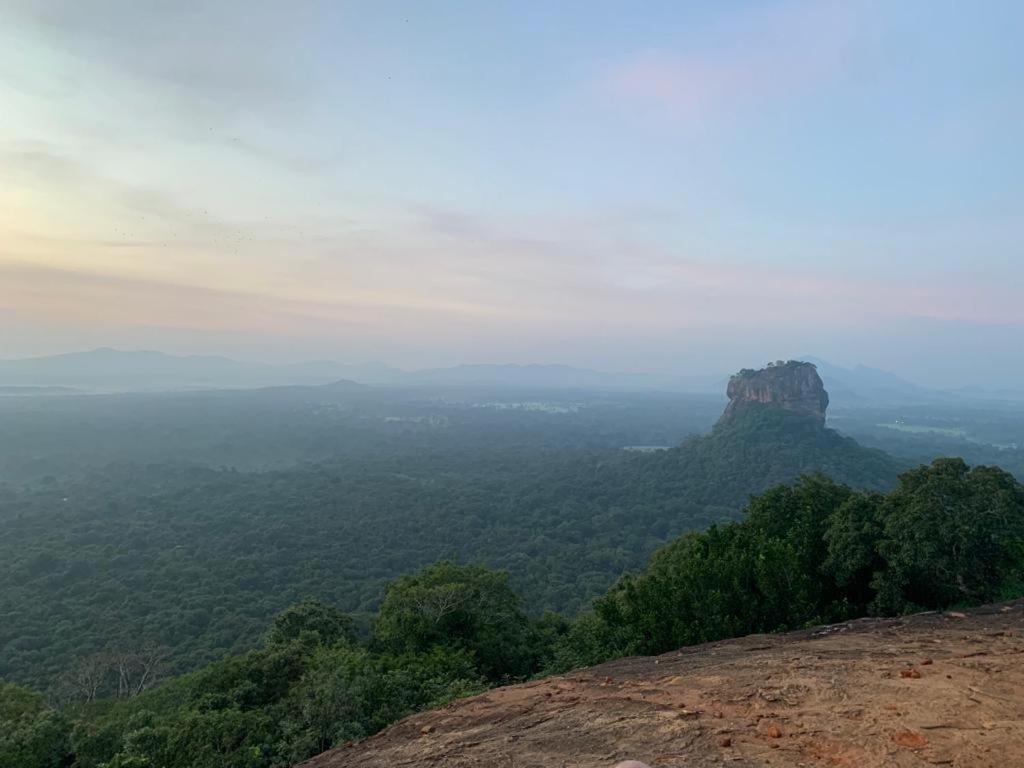 Kashyapa Kingdom View Home Sigiriya Luaran gambar